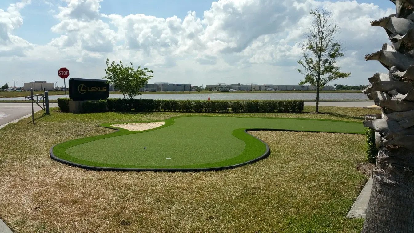 2018 - L Curb Flyer (golf2)